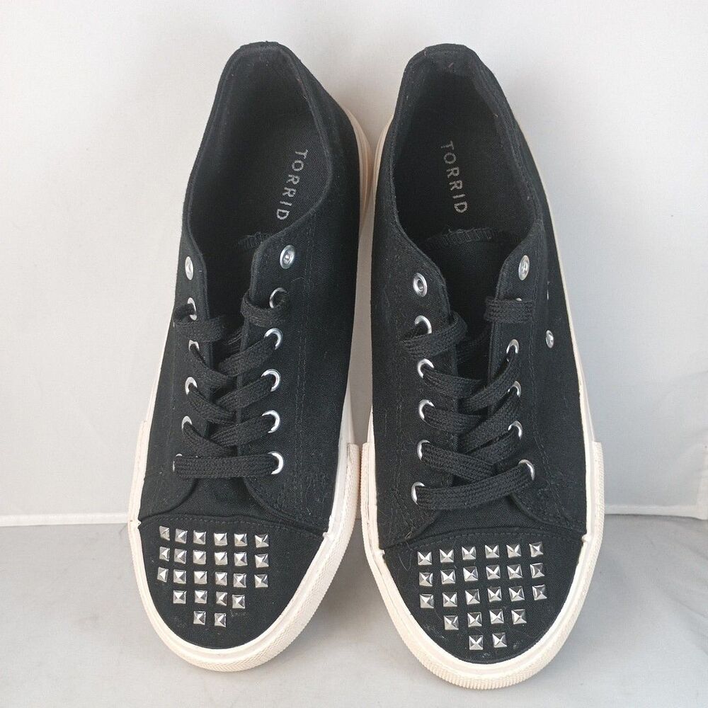 Torrid Studded Sneaker Womens Sz 10WW Black Slip On Flat Lace Tie Tennis Shoes